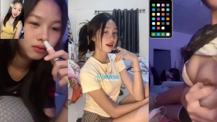 คลิปxxxรับงานคอลเสียว สาวนักศึกษาเปิดนมโชว์ผ่านวีดีโอคลอ นมขาวเนียนน่าดูดมาก